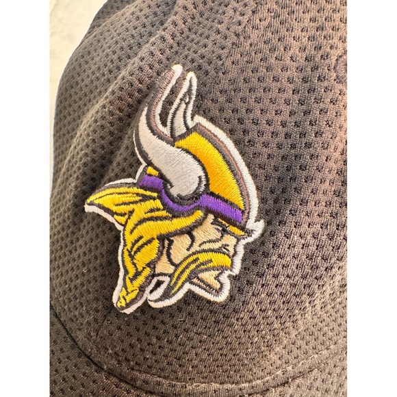 Minnesota Vikings NFL New Era 39THIRTY Hat Cap Fitted Black L-XL Football - Picture 2 of 5